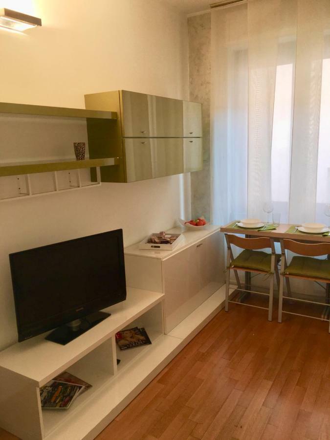Ester Apartment *